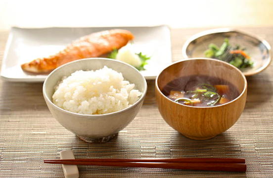 SUMMERスクールの「昼食作りの狙い」を秋田の塾STUDY HOUSEが考える